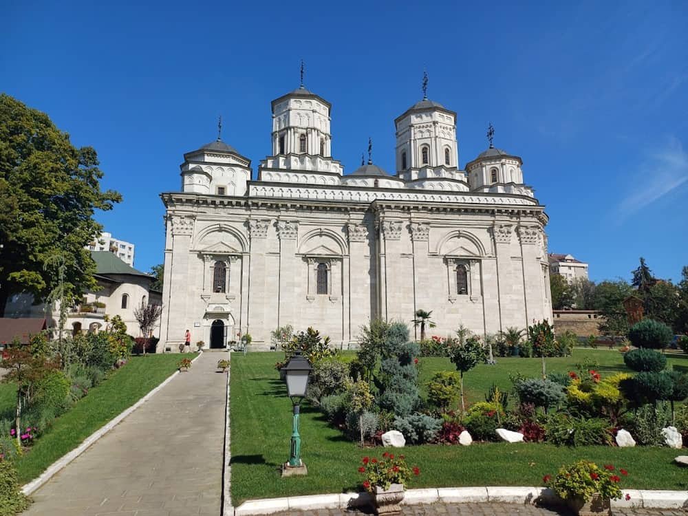 Mănăstirea Golia — 2