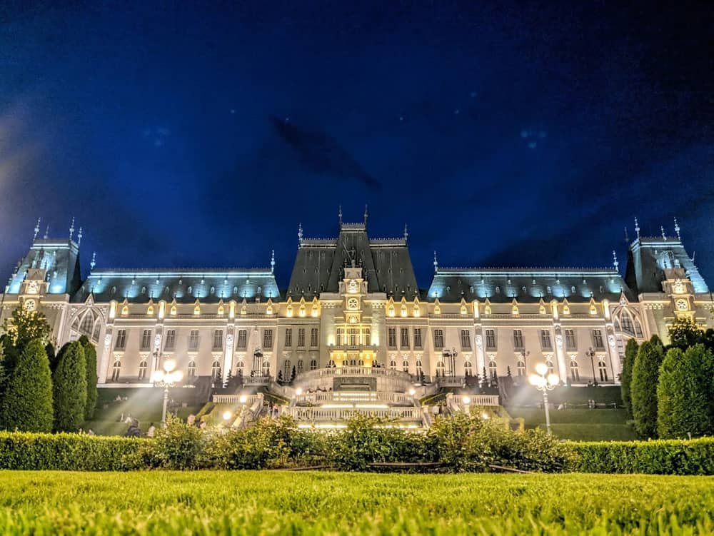 The architecture of Iași: from princely foundations to neo-Gothic